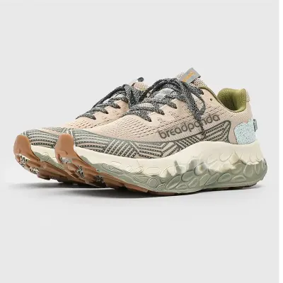GRAVITY LITE SHOES